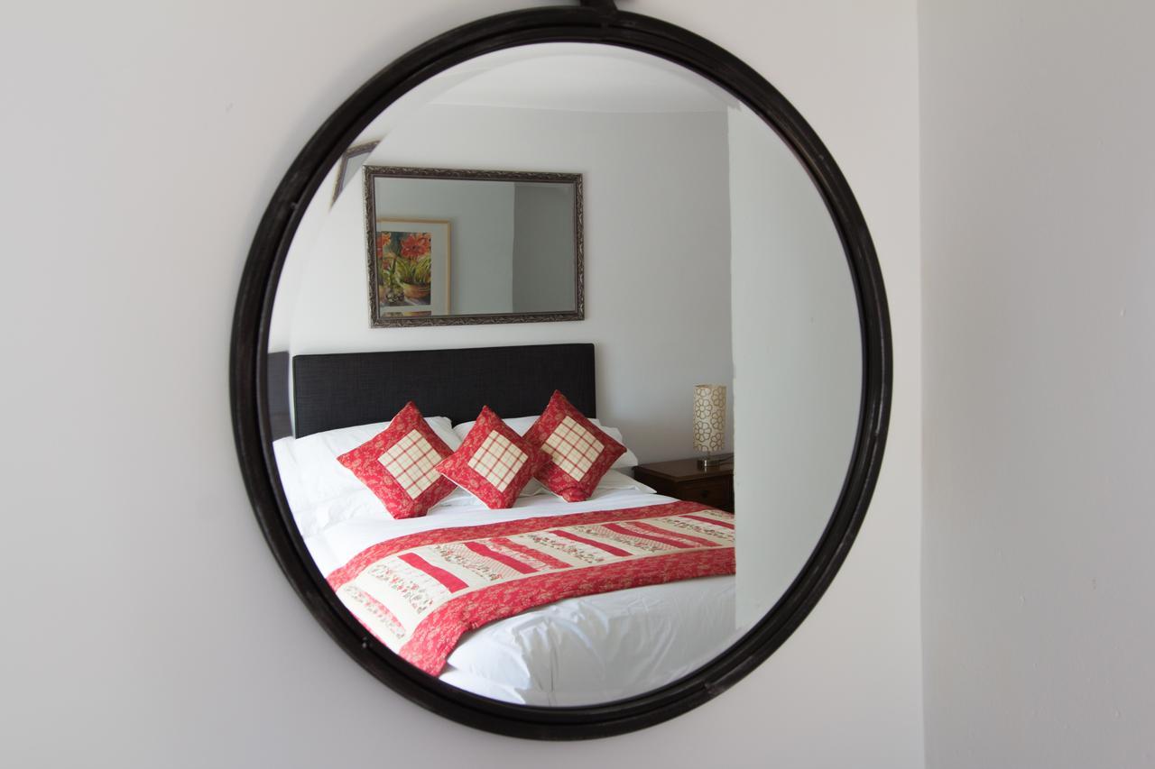 Bed & Breakfast 80 Watergate Street