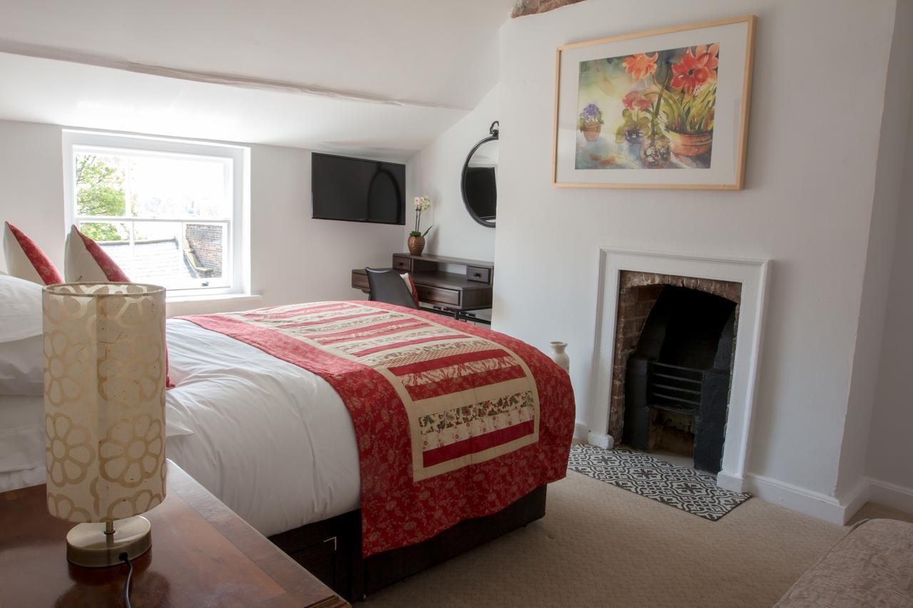 80 Watergate Street 3* Chester