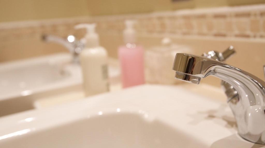 The Commercial Hotel 4*