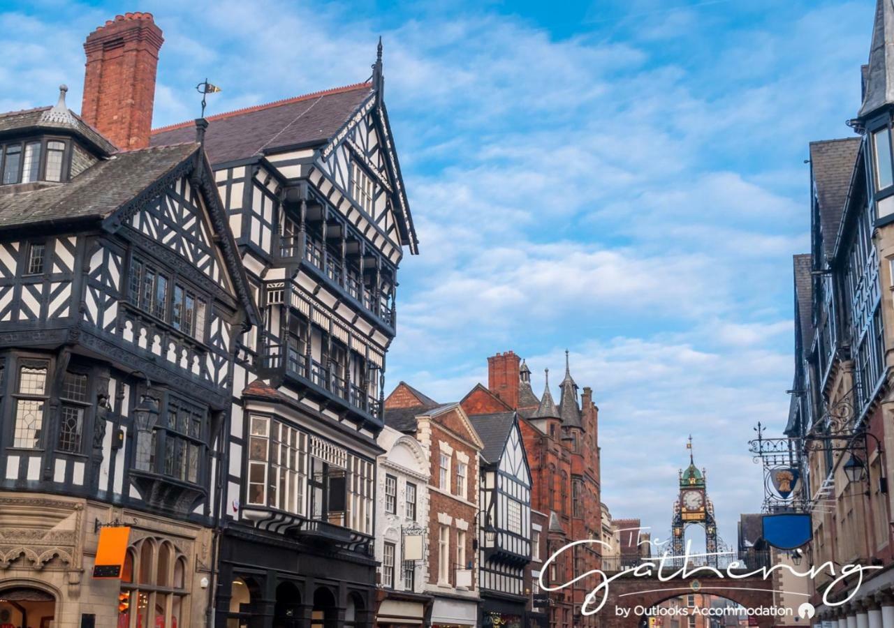 The Tudor Gathering - Events Groups - Up To 30 - Hot Tub Apartment Chester