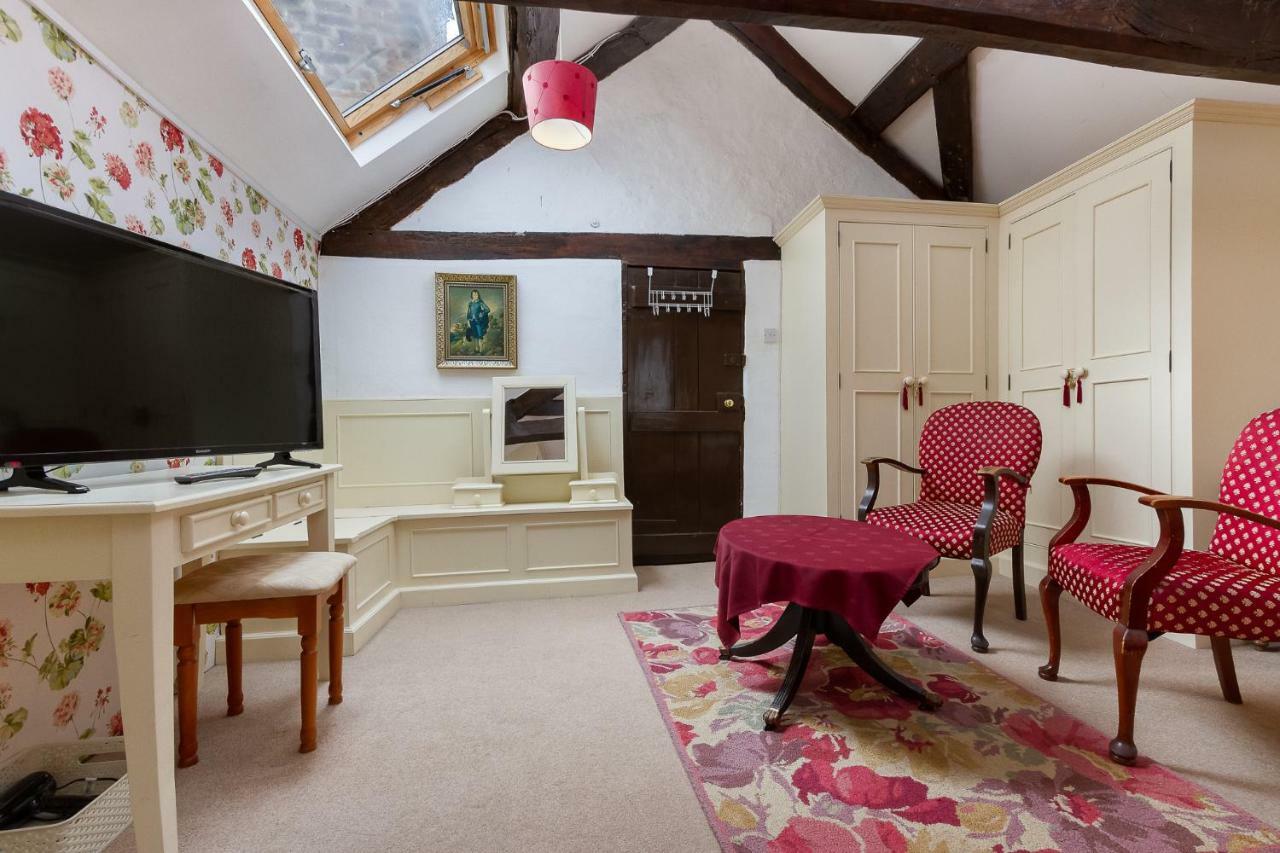 Guest house Three Kings Chester