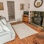 Elv Cottage
