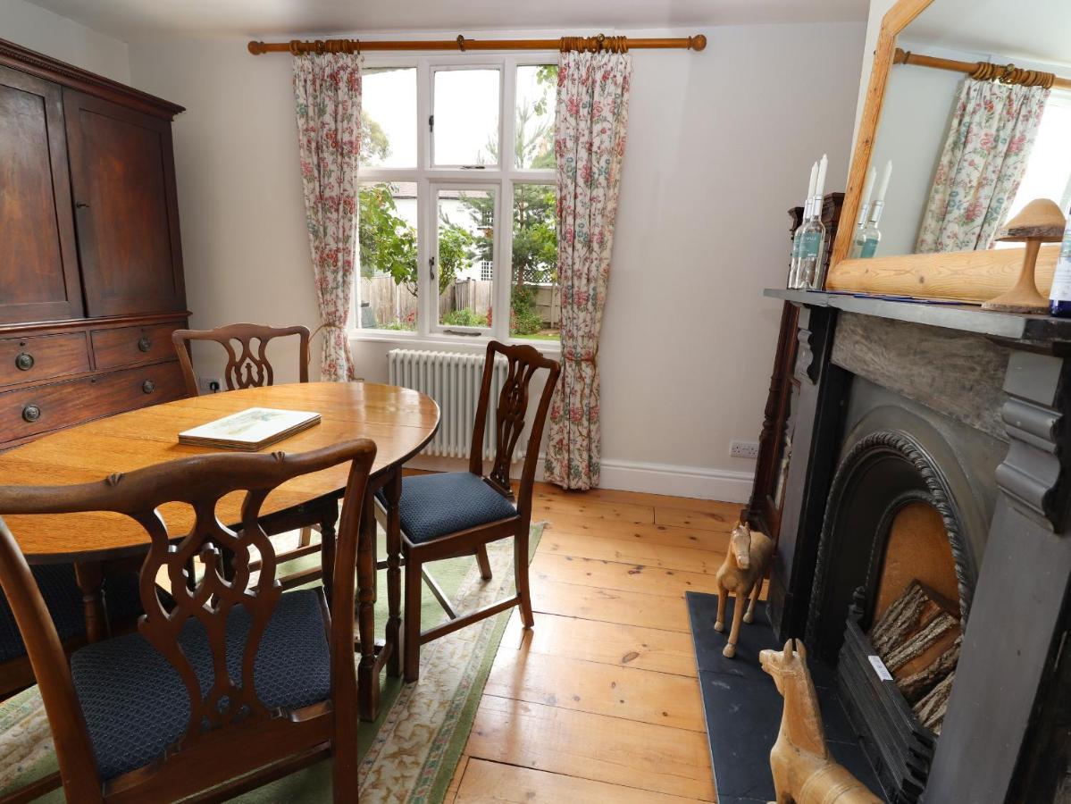 Holiday home 2 Ashby Place *