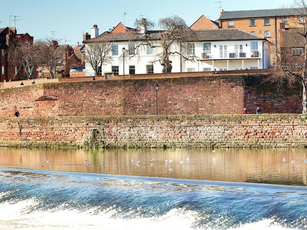 Edgar House 5* Chester