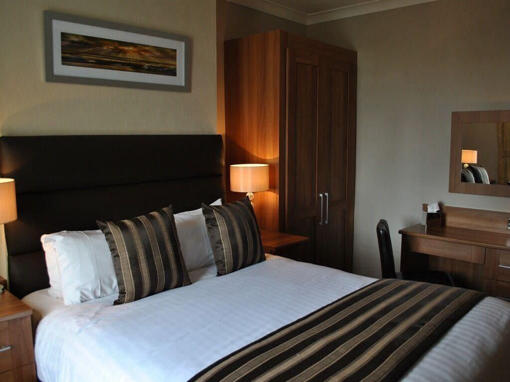 Stone 5* Chester