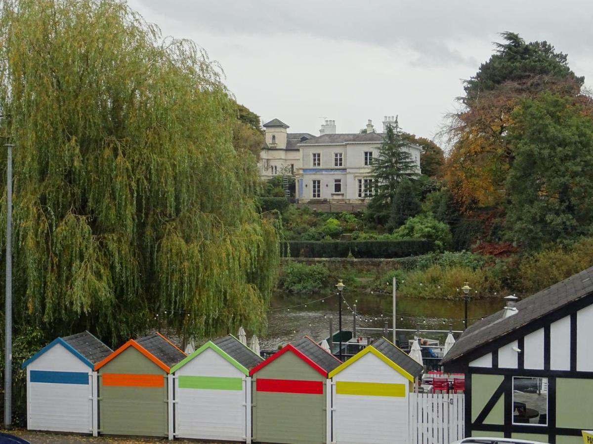 The Boathouse & Riverside 4*