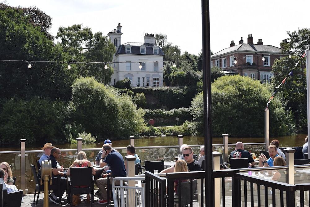 The Boathouse & Riverside Gasthof Chester