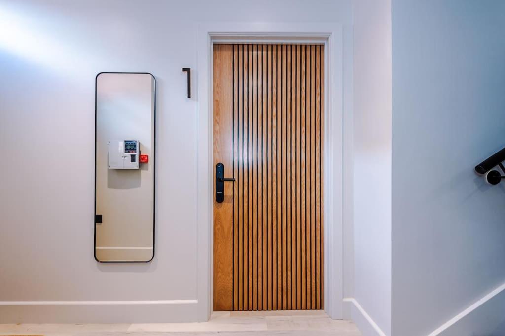 Elegant 2b Retreat Centre With Secure Parking *