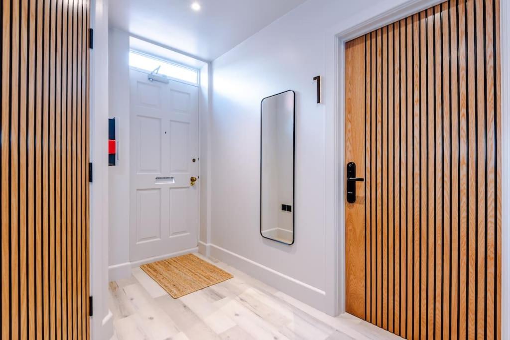 Elegant 2b Retreat Centre With Secure Parking Apartment *