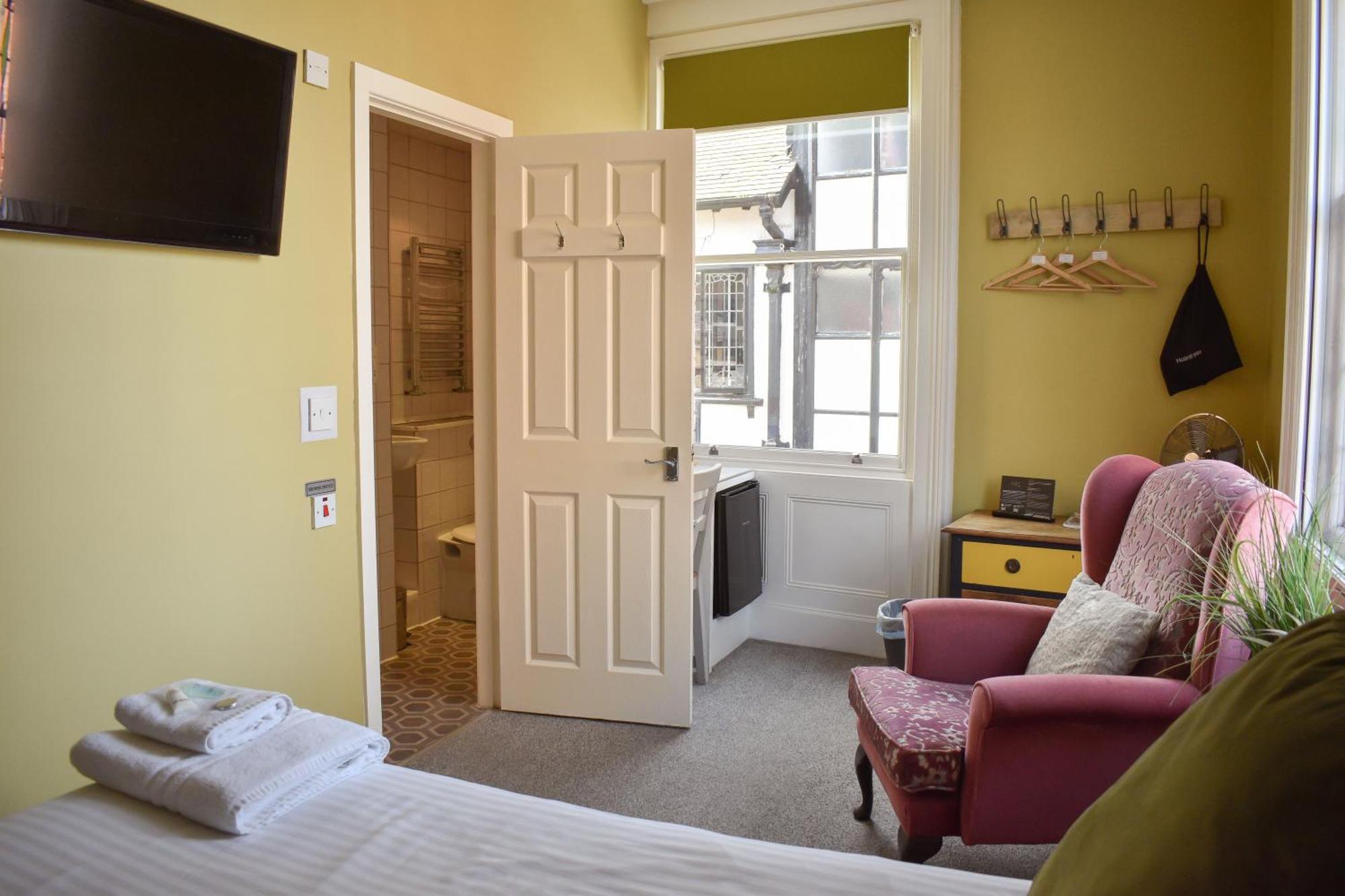 Guest house Grosvenor Place