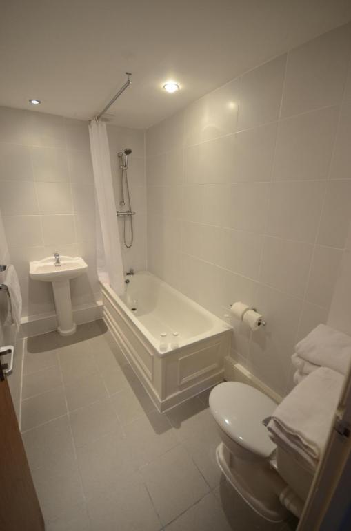 Hotel Dene 2*