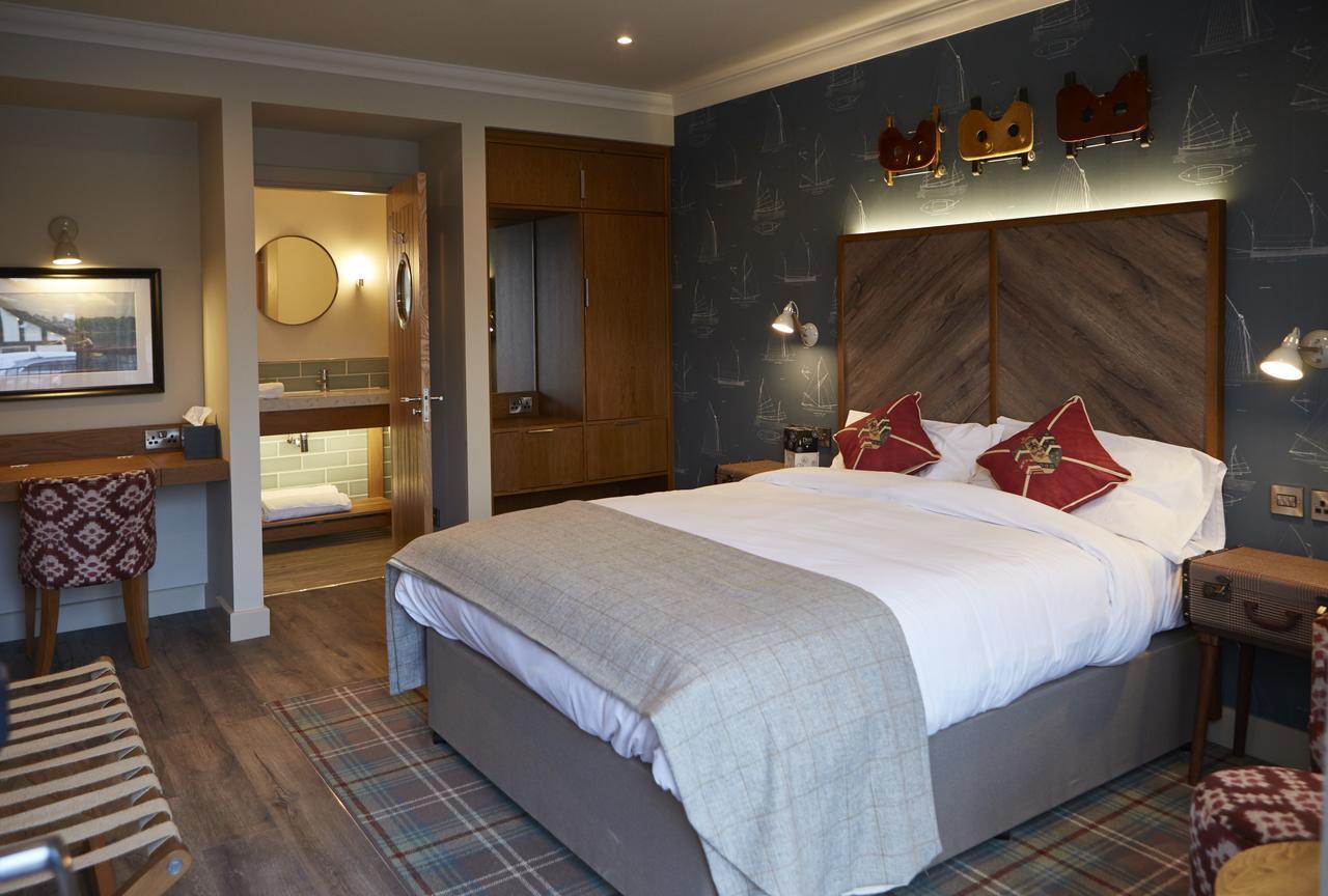 The Boathouse & Riverside 4*