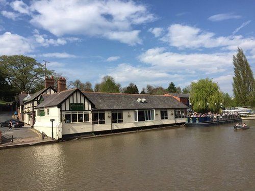 The Boathouse & Riverside 4* Chester