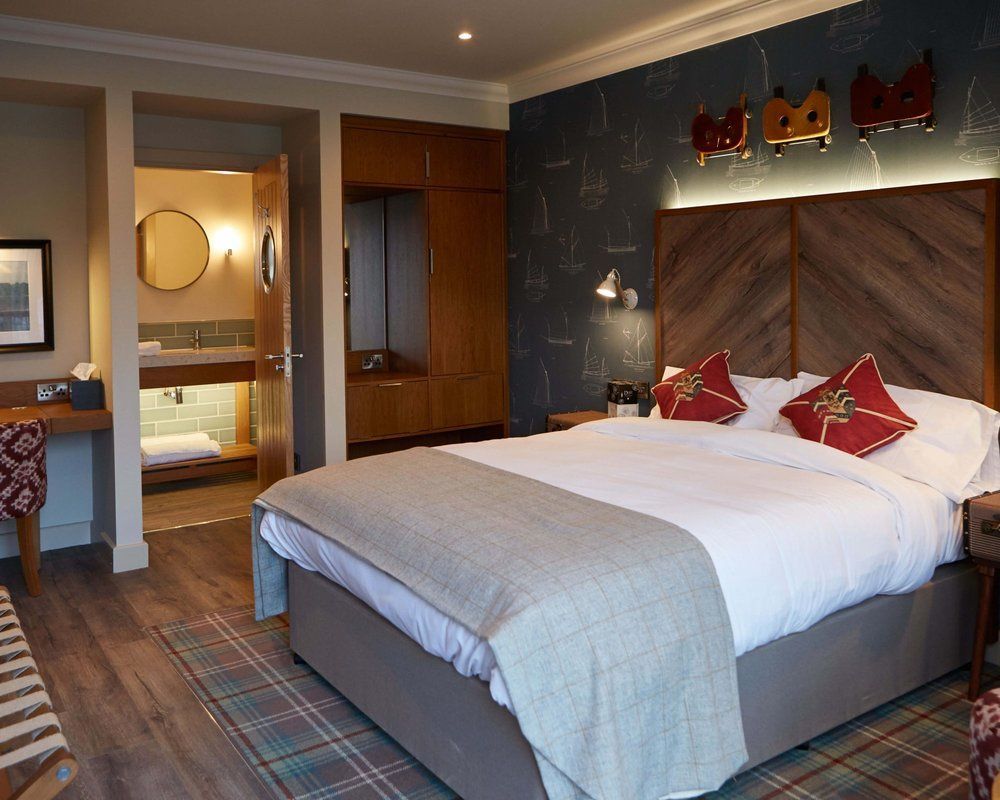 Gasthof The Boathouse & Riverside 4*