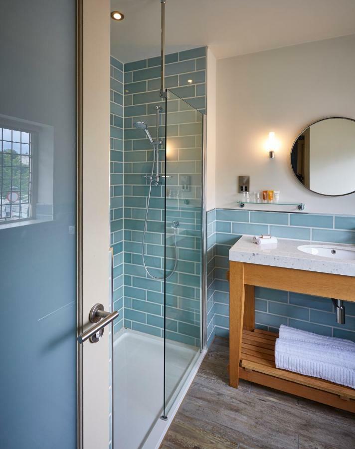 Gasthof The Boathouse & Riverside 4*